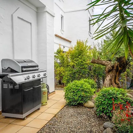 Townhouse In Naranjos Holiday home Marbella