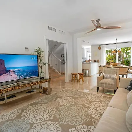 Holiday home Townhouse In Naranjos